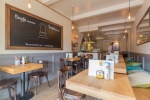 Pannenkoeken-restaurant | Meneertje Pannekoek in Haarlem-Centrum. Midden in het centrum van Haarlem kun je nu ook een échte ouderwetse pannenkoek eten. Bij Meneertje Pannekoek aan het Spaarne. Bewust geschreven zonder extra –n, als knipoog naar de oldschool pannenkoek, die hier traditioneel wordt gebakken in een échte pannenkoekenpan. openingstijden, contactgegevens, plattegrond