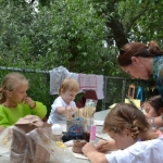 De activiteit 'Workshop Beeldende kunst' van Dans& in 't Fort wordt u aangeboden door dekleineladder.nl uit Haarlem