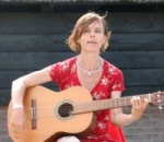 De activiteit 'Adeloedeadelaar' van De Vertelschuur wordt u aangeboden door dekleineladder.nl uit Haarlem