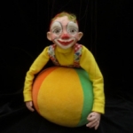 De activiteit 'Circus Allez Hoep' van De Vertelschuur wordt u aangeboden door dekleineladder.nl uit Haarlem