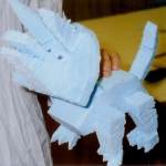 De activiteit 'Kunst en Vliegwerk - Workshop Dino's knutselen' van Teylers Museum wordt u aangeboden door dekleineladder.nl uit Haarlem