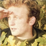 Speurtocht ‘Hulpboswachter’ bij Bezoekerscentrum De Kennemerduinen. Volg de enige echte opleiding tot hulpboswachter.<br>Kijk met een konijnenkijker, vind de weg met een kompas, meet de boomhoogte. Schrijf een echte bekeuring uit voor overtreders! Bij terugkomst krijg je een boswachters-diploma.<br>Huur rugzak met materialen en routeboekje: € 15,- Borg: € 20,-