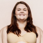 De activiteit 'In mijn hoofd ben ik een dun meisje 12+' van Toneelschuur wordt u aangeboden door dekleineladder.nl uit Haarlem