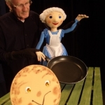 De activiteit 'Een grote, dikke pannenkoek' van Poppentheater Hans Schoen wordt u aangeboden door dekleineladder.nl uit Haarlem