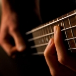 De activiteit 'Popmuziek' van Hart Haarlem wordt u aangeboden door dekleineladder.nl uit Haarlem