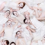 De activiteit 'Introdans Ensemble voor de Jeugd (6+)' van Stadsschouwburg Haarlem wordt u aangeboden door dekleineladder.nl uit Haarlem