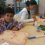 De activiteit 'Kunst en Vliegwerk: Flipperknikkeren (4+)' van Teylers Museum wordt u aangeboden door dekleineladder.nl uit Haarlem