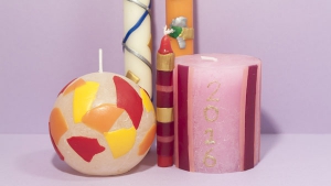 De kaars is af, leuk om cadeau te doen, voor je juf of als kraamcadeau