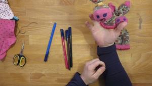 Nu kun je lekker gaan spelen met je zelfgemaakte sokpop