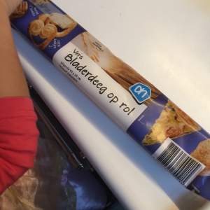 Een heerlijk recept voor deze hartige kerstboom van bladerdeeg